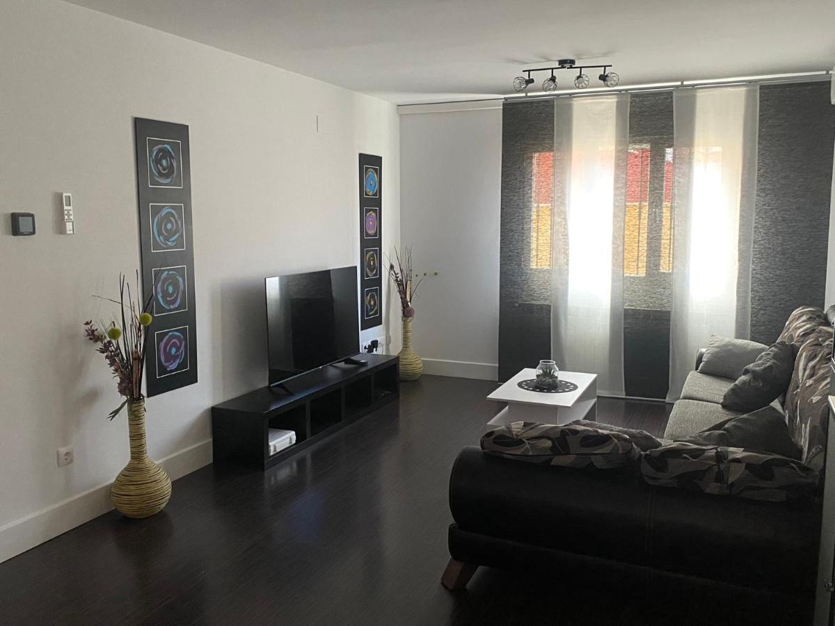 Vut Nohales Home Exterior foto